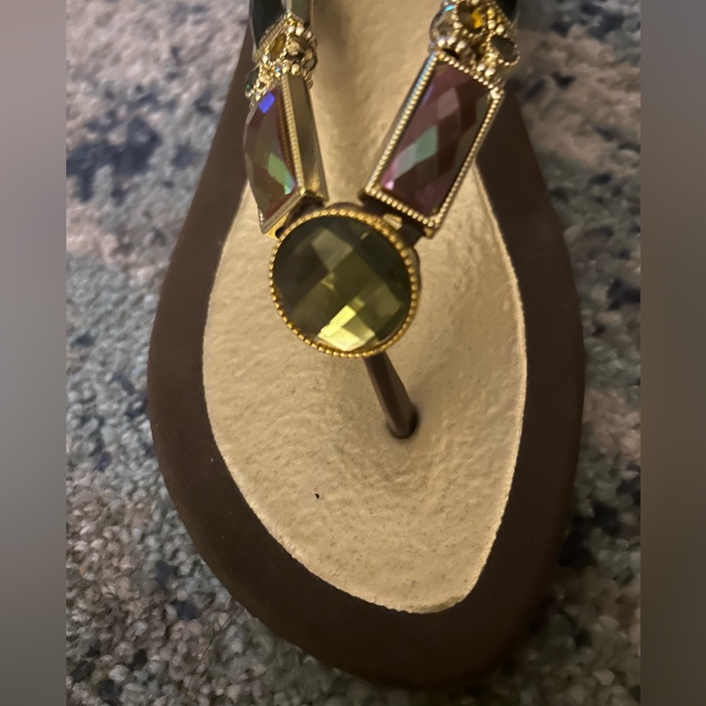 Grandco Women’s Jeweled Sandals. Size 7. Rubber Sole 2 inches.